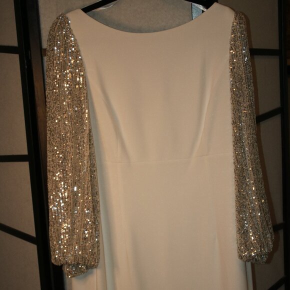 Ladies Eliza J evening gown, size 18 - Picture 1 of 2